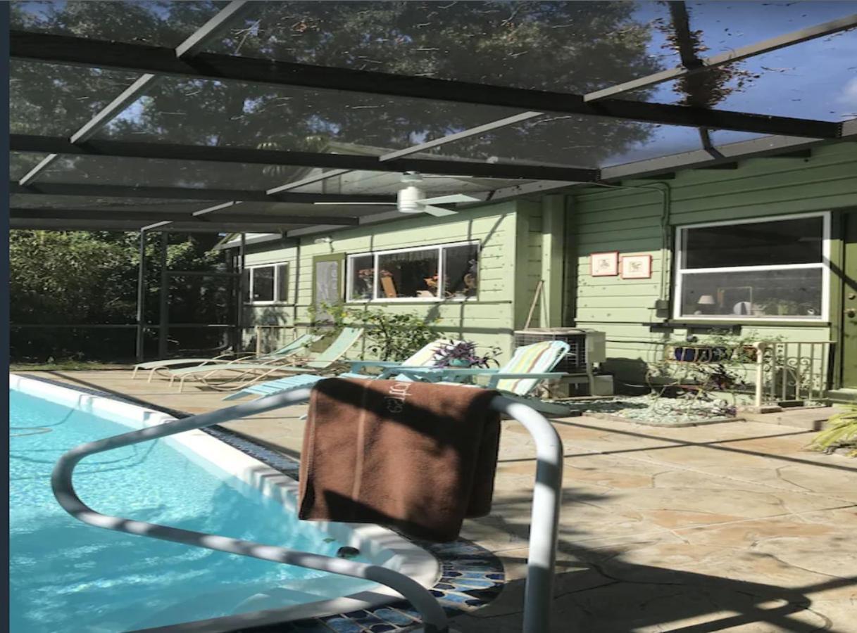 The Treehouse Apartment